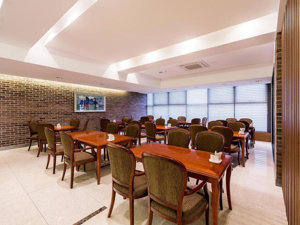 Korea Tourist Hotel Suwon Exterior foto